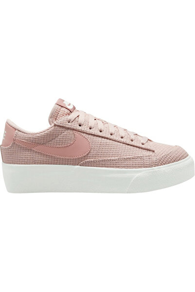 Nike Pantofi sport BLAZER LOW PLATFORM ESS Femei
