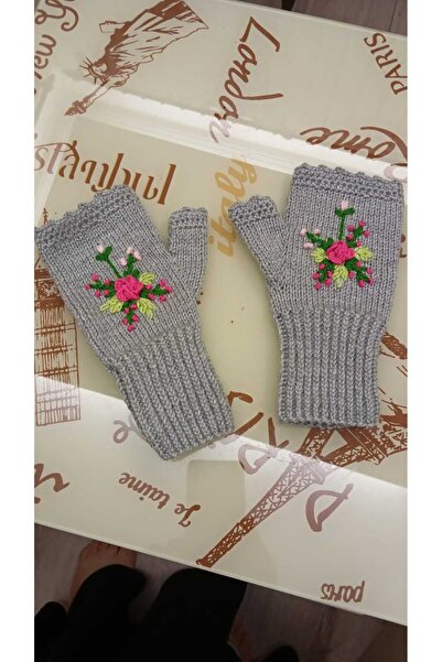 diğerr1 Parmaksiz Beyaz icicek şlemeli eldiven