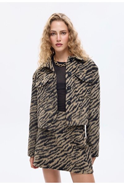 Quzu Kaplan Desenli Cepli Kısa Kaşe Etek Ceket Takım