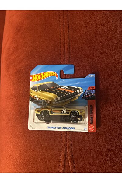 HOT WHEELS 70 DODGE HEMI CHALLENGER