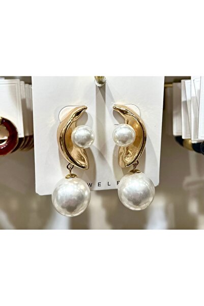 GLOW ACCESSORIES BAE أقراط متدلية على شكل أوراق شجر مرصعة باللؤلؤ الذهبي