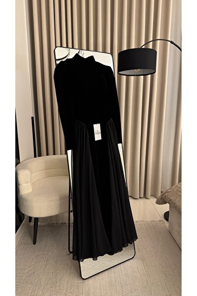 Nareen Fashion فستان ناعم بلون الاسود، يعكس الفخامة والأنوثة بأسلوب هادئ وأنيق