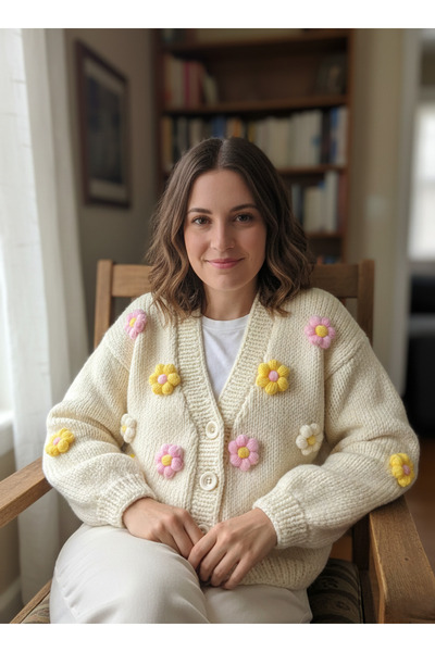 MİNYORA Kadın 3D Çiçek İşlemeli Örgü Hırka