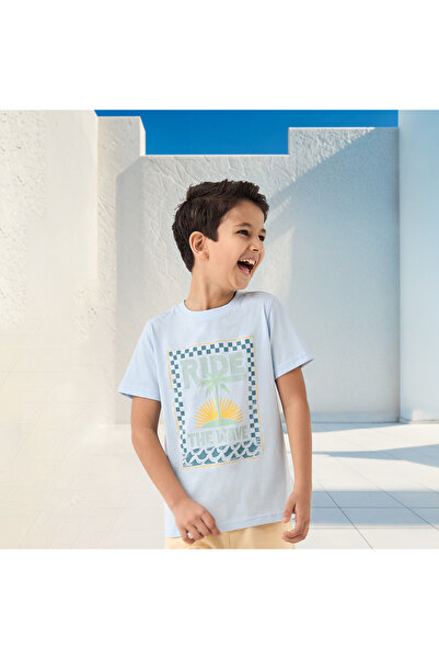Juniors تي شيرت بطبعة جرافيكية وأكمام قصيرة