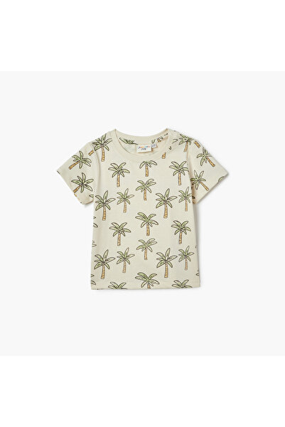 Juniors تي شيرت بأكمام قصيرة مزين بنقشة أشجار النخيل على كامل السطح
