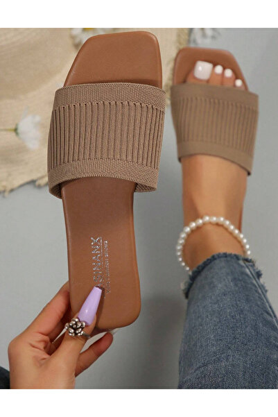 Sheya Șlapi Shein, maro