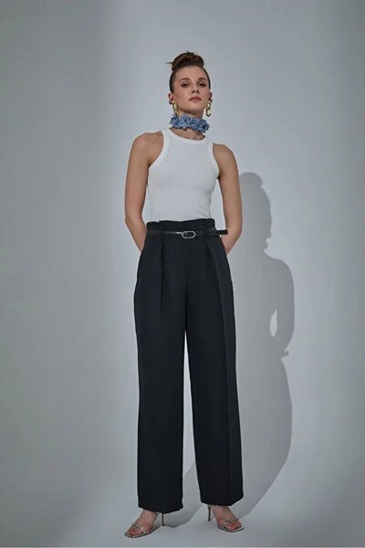 Quzu Women's Black Quzu Belt Detailed Trousers Pants 24Y71262-Black