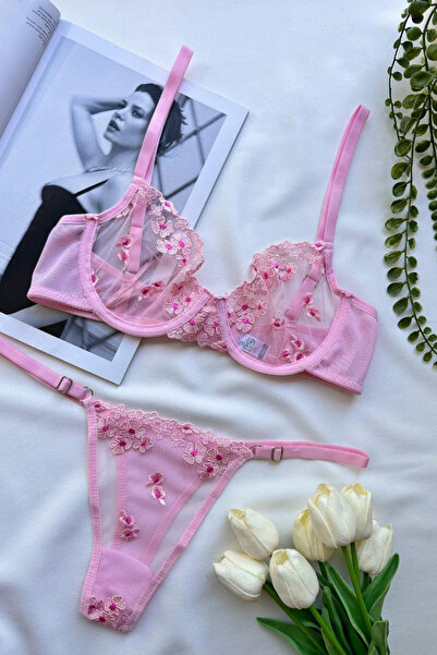MILANOFOX Tulle Detailed Floral Embroidered Underwire Bralette and Thong 2-Piece Set