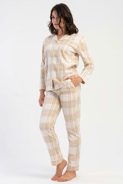 VİENETTA Women's Fleece Pajama Set Long Sleeve Button Front Plaid Pattern Ecru Color C7T4N8161