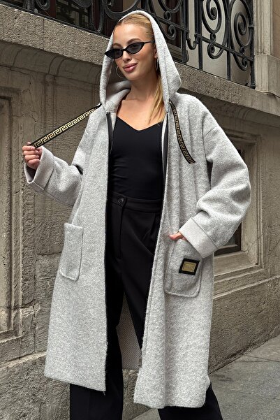 Trend Alaçatı Stili Women's Gray Hooded Zipper Closure Coat with Pocket Unlined Coat Vs01284