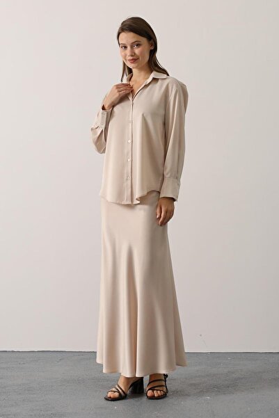 VAGGON Women's Ecru Straight Cut Satin Long Skirt Vs01143