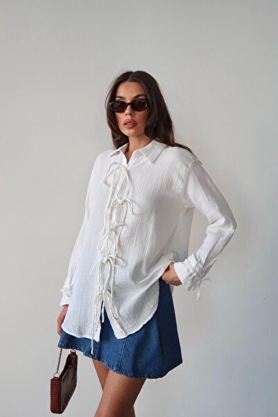 Trend Alaçatı Stili Women's White Button Detailed Lace-Up Muslin Shirt Vs00662