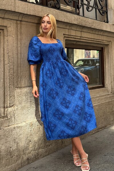 Trend Alaçatı Stili Women's Blue Square Neck Gipeli Patterned Midi Length Dre...
