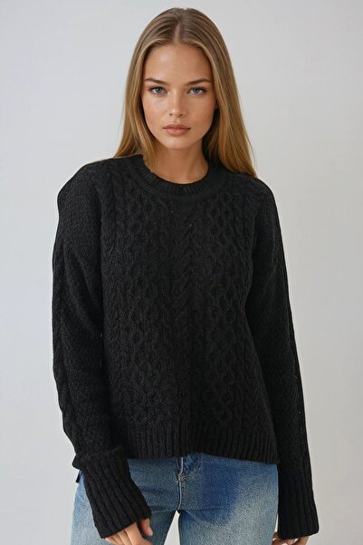 Trend Alaçatı Stili Women's Black Thick Knitted Patterned Crew Neck Sweater V...