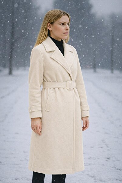 Timburly Kadın Uzun Astarlı Düğmeli Kol Aksesuarlı Kalın Kaşe Kaban