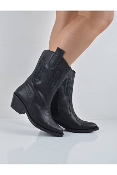 Şanslı Ayakkabıcılık Black Leather Short Cowboy Boots