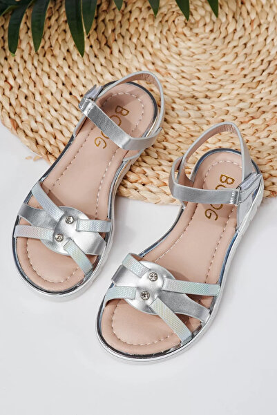 Zaira Ασημένια γυναικεία σανδάλια από οικολογικό δέρμα Barbara2 #21917 - 36