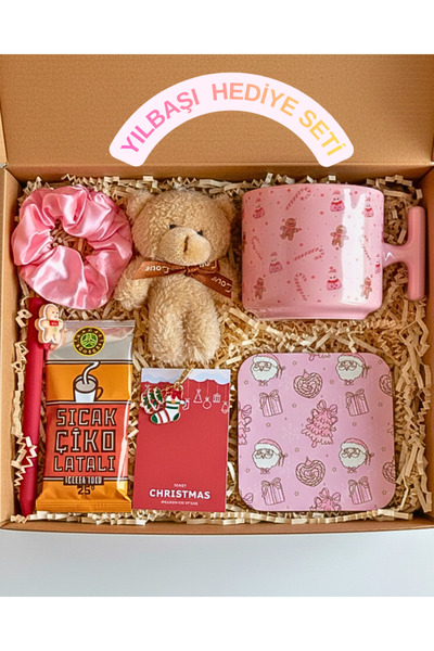 glowoow Yılbaşı Hediye Seti – Pembe Kupa, Peluş Ayıcık, Sıcak Çikolata ve Aksesuar Kutusu