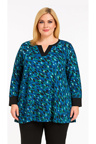 HÜLYA BUTİK Women's Plus Size Blue Patterned Black Trim Blouse