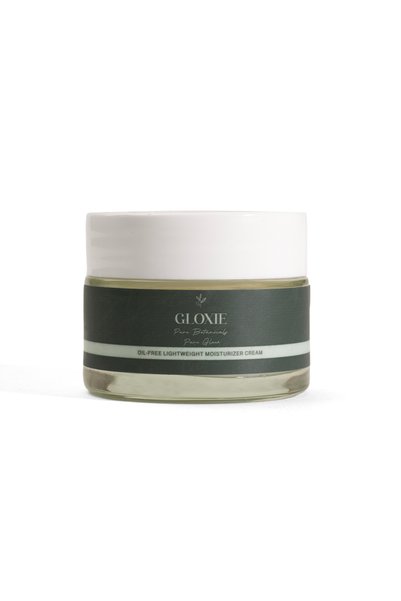 Gloxie Oil-Free Moisturizing Cream with Green Tea and Panthenol – 50 ml