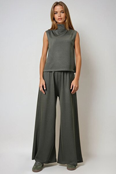 Trend Alaçatı Stili Σετ αμάνικη μπλούζα με ζιβάγκο σε ανοιχτό χακί χρώμα και ...