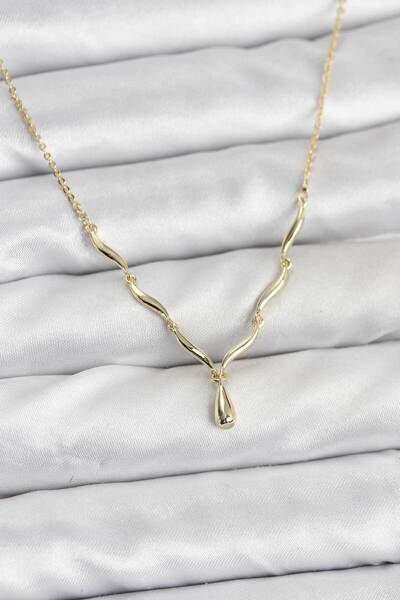 Clariss قلادة نسائية من النحاس بلون ذهبي على شكل قطرة