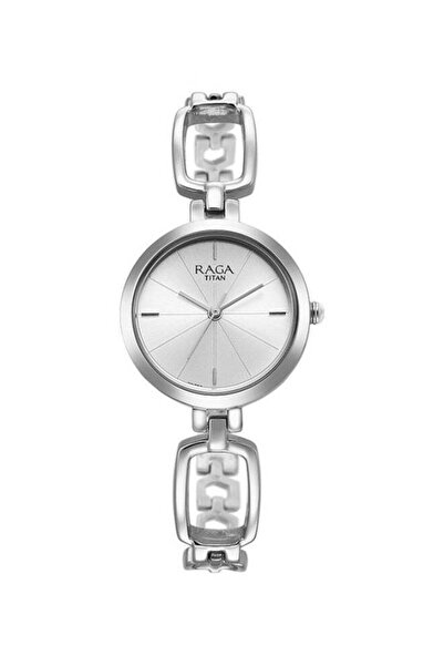 Titan ساعة راجا التناظرية ذات المينا الفضية المستديرة والسوار الفضي للنساء