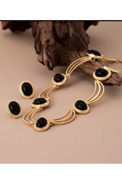 TAKİBUTİGİNİZ Gold Plated 3 Piece Necklace and Earring Set