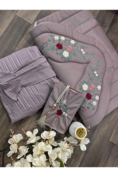 Generic Prayer rug with sheet