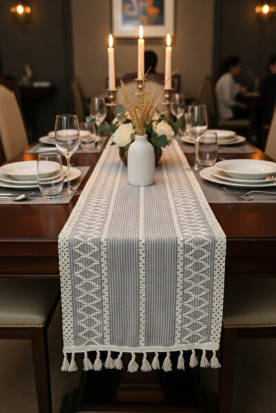Morlay Vintage |   Knitted Woven Tassel Runner - Rustic Dowry Tableware and Table Presentation Cover 30X130Cm