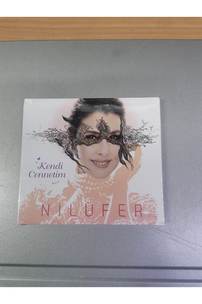 BarışHifii أقراص مدمجة لموسيقى نيلوفر كيندي كينتيم في عبوة جديدة