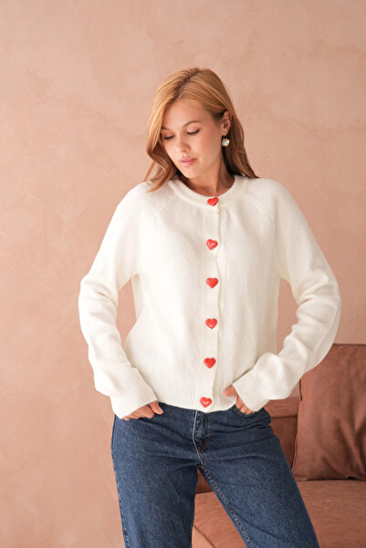 Park Karon Women's Crew Neck Heart Button Detail Soft Textured Knitwear Jacket 8569Sw