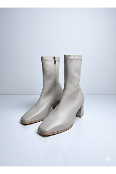 Passion Moda Evi Krem Rengi Streç Bot