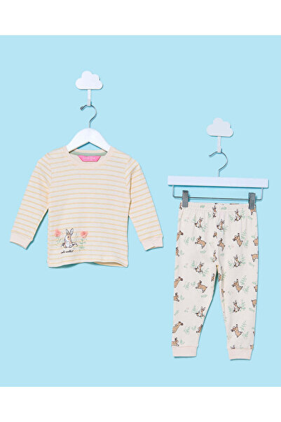 REDTAG Infant Girls White Printed Pyjama Set (2 Piece)