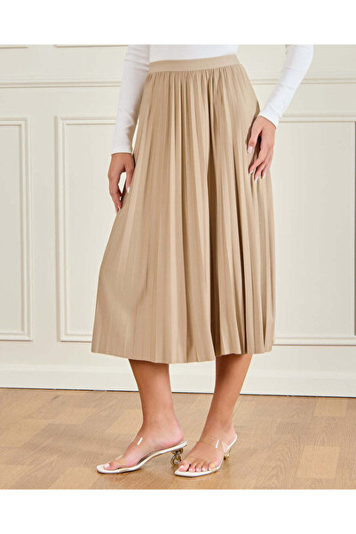 REDTAG تنورة بيج مطوية