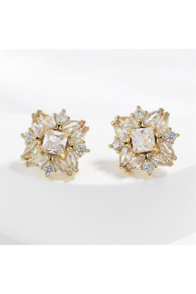 Choice أقراط زاكول ذهبية اللون بتصميم هندسي بسيط مرصعة بالزركون على شكل مربع،...