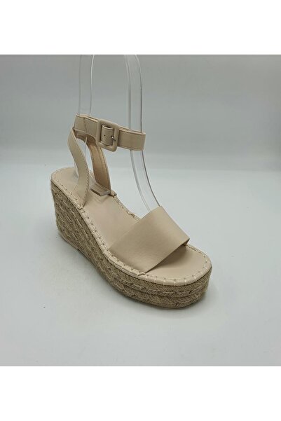 Franco Banetti Sandale mărimea 40