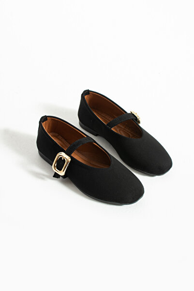 nevanın pabuçları Monika süet toka detaylı şık babet