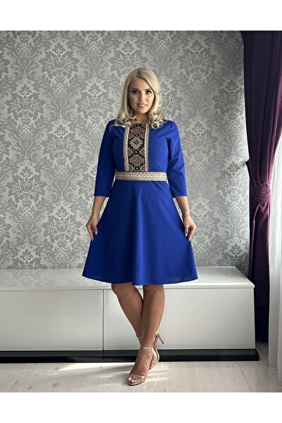 Afrodita Boutique Erica dress with dark belt