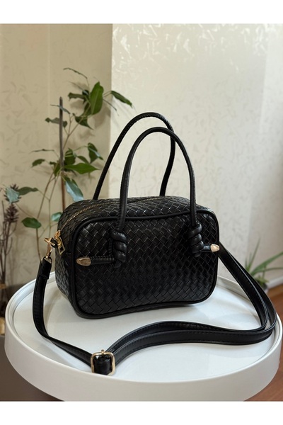 Bagnest Geantă de mână și de umăr pentru femei cu aspect tricotat cu detaliu ...