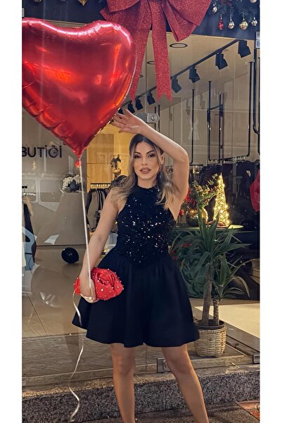 Şulenin Butiği PUL PAYETLİ SİYAH TAFTA ELBİSE