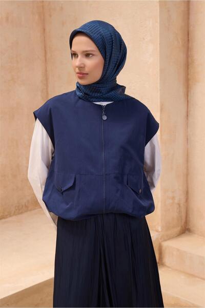 Belli وشاح حريري بنمط كلاسيكي 4104D تويل