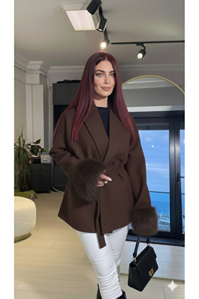CNG MODA Fur-Trimmed Coat with Belt