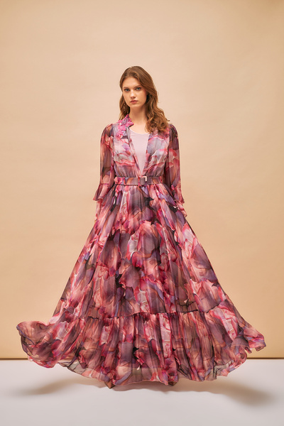 İnce Yaka işleme detaylı Desenli İpeksi Şifon Abiye Uzun Elbise