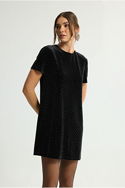 Love My Body Taş Detaylı Kısa Kollu Kadife Elbise