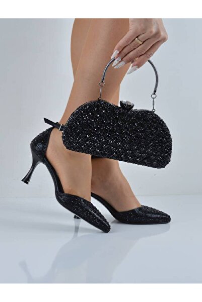 Şanslı Ayakkabıcılık مجموعة أحذية سهرة بكعب شامبانيا مع حزام من الحجر الأسود المصقول وحقيبة مرصعة بالأحجار