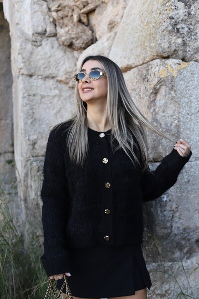 bytugcekaya سترة كارديجان سوداء بحجم قياسي ذات ملمس ناعم