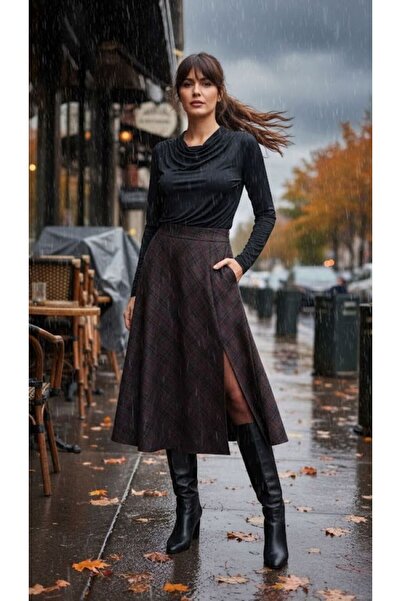 Leila Midi Boy Yırtmaçlı Etek