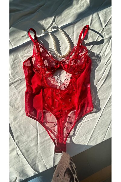 Noiramber Luxury Kırmızı Kalp Nakışlı Şeffaf Tül Balenli Bodysuit / Body Takım
