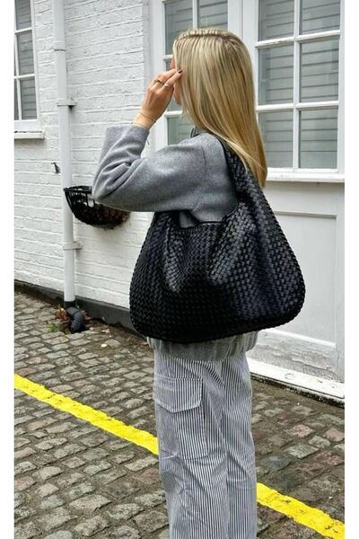 serenıa Zoe Women's Black Shoulder Bag